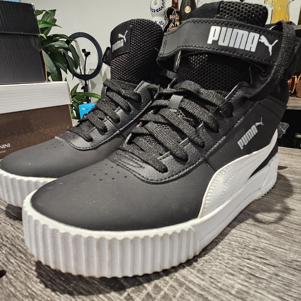 Puma shoes